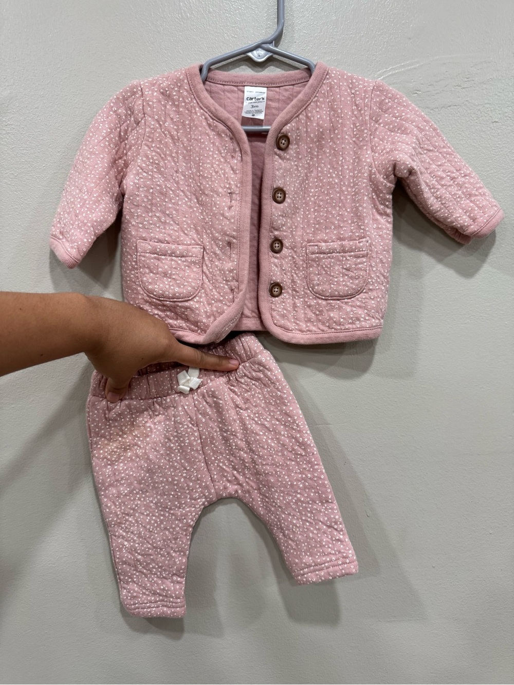 Carter’s baby coat and pants set size 3month